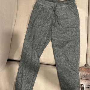 Marine layer joggers heathered gray size medium